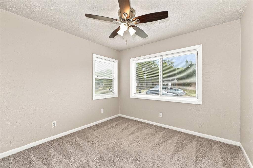 1705 Longview Street, Mesquite, TX 75149 1705 Longview Street, Mesquite, TX 75149