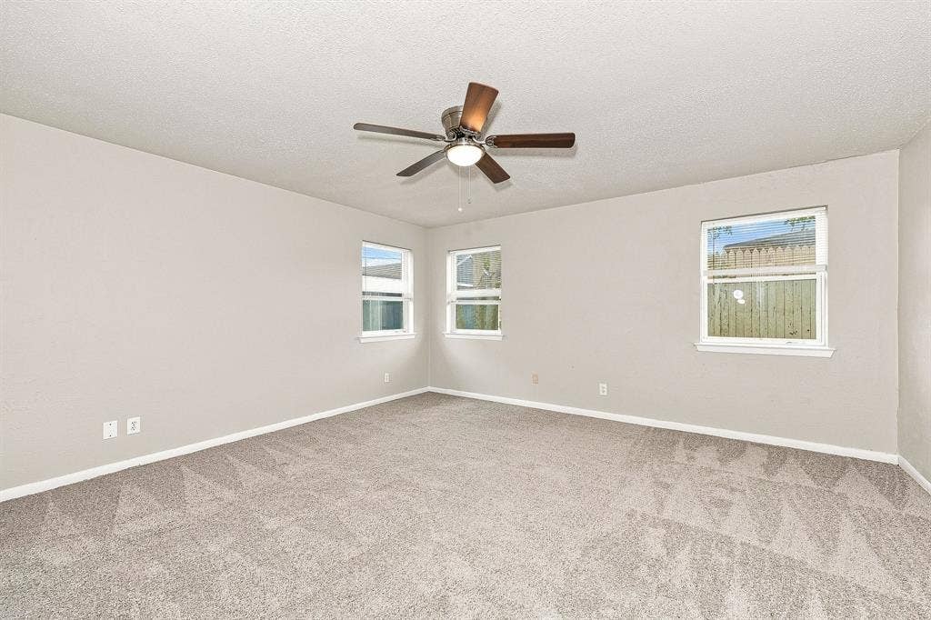 1705 Longview Street, Mesquite, TX 75149 1705 Longview Street, Mesquite, TX 75149