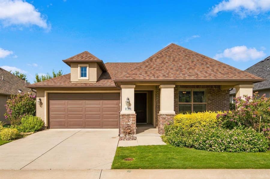 Property photo for 10304 Claystone Drive, Denton, TX