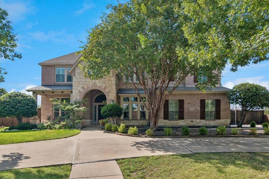 Property photo for 801 Owl Creek Drive, Murphy, TX