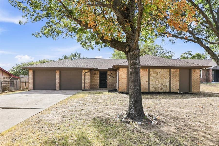 Property photo for 6609 Chilton Drive, North Richland Hills, TX