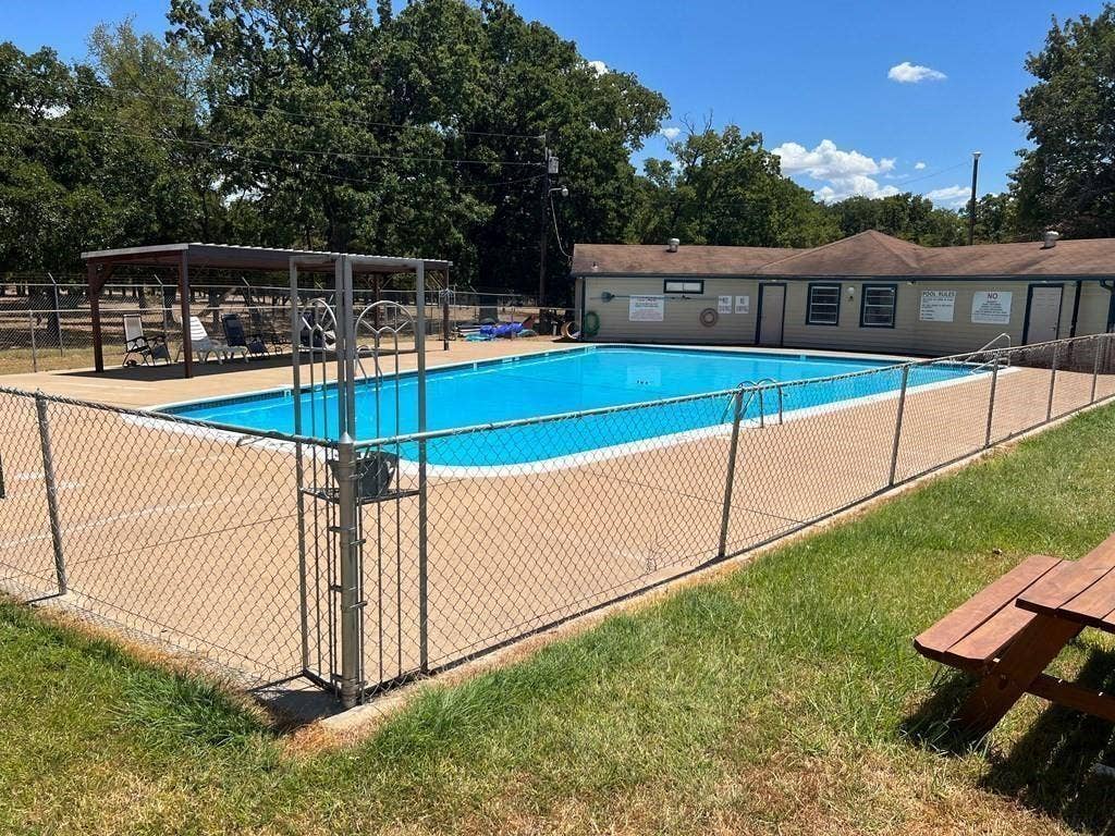 7137 Cayuga Drive, Mabank, TX 75156