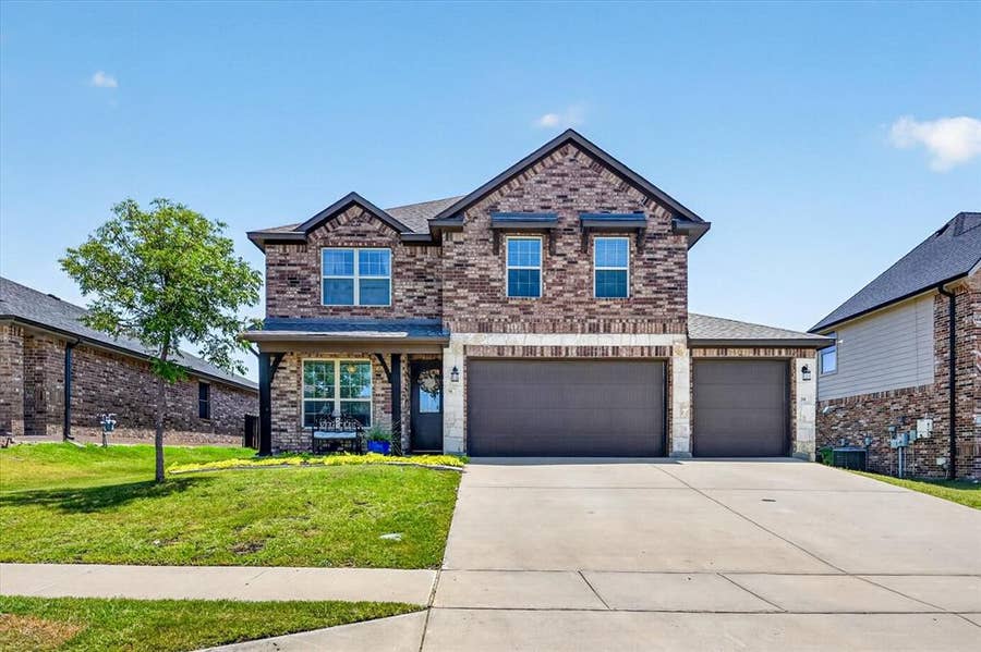Property photo for 39 S Highland Drive, Sanger, TX