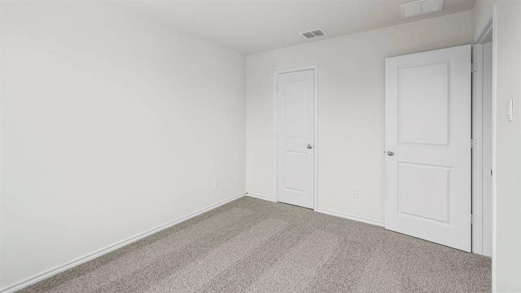 5606 Gannet Place, Crandall, TX 75114 Room with light gray carpet and white walls