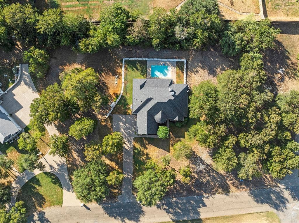 580 Whispering Oaks, China Spring, TX 76633 580 Whispering Oaks, China Spring, TX 76633