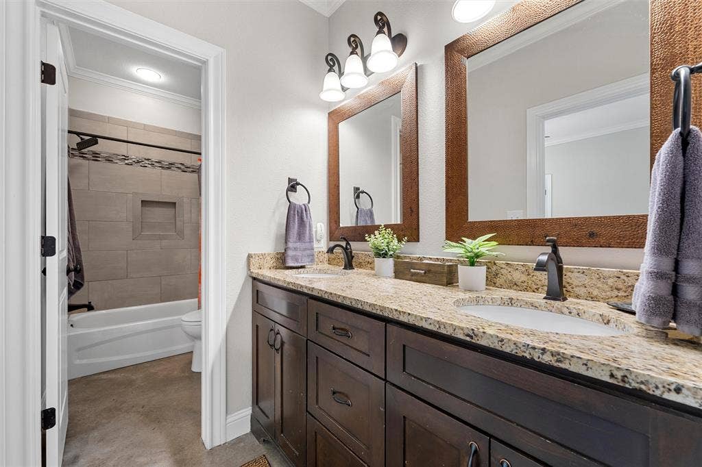 580 Whispering Oaks, China Spring, TX 76633 580 Whispering Oaks, China Spring, TX 76633