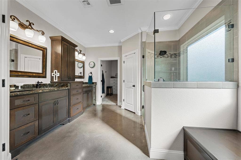 580 Whispering Oaks, China Spring, TX 76633 580 Whispering Oaks, China Spring, TX 76633