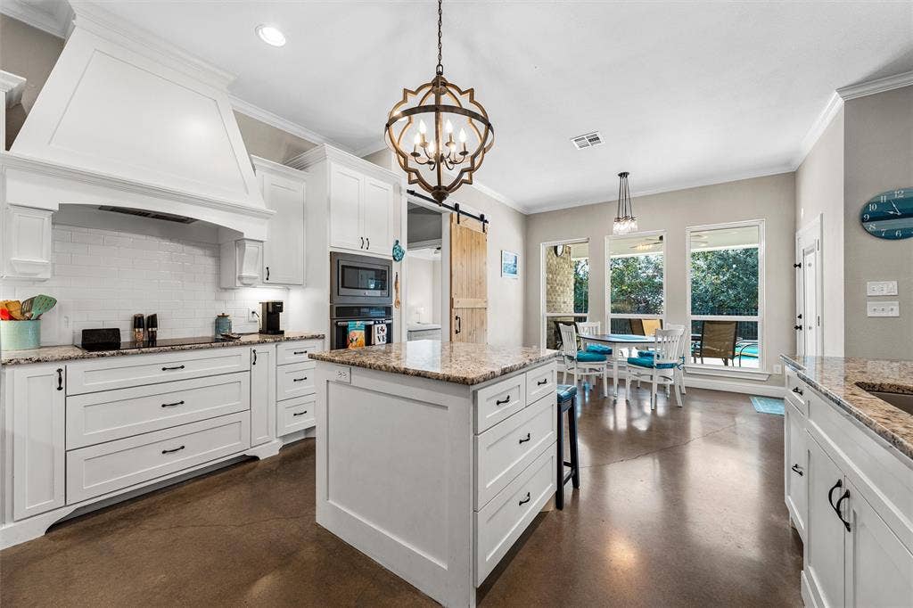 580 Whispering Oaks, China Spring, TX 76633 580 Whispering Oaks, China Spring, TX 76633