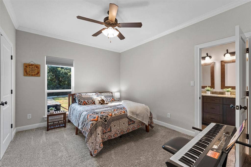 580 Whispering Oaks, China Spring, TX 76633 580 Whispering Oaks, China Spring, TX 76633