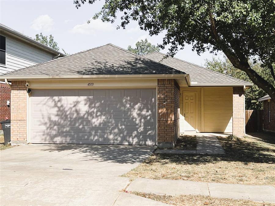 Property photo for 4513 Waterford Drive, Fort Worth, TX