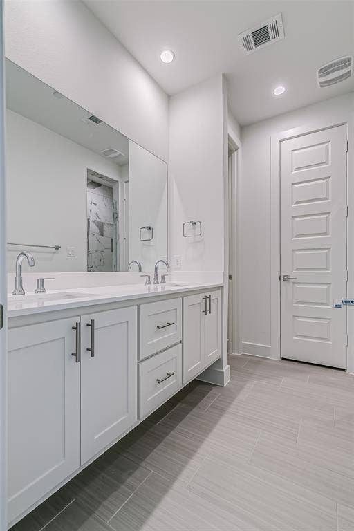 6028 Lewis Street, #202, Dallas, TX 75206