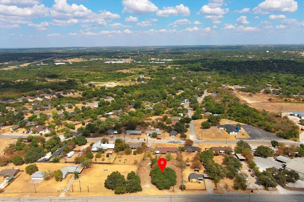 1514 W Bankhead Highway, Weatherford, TX 76086 1514 W Bankhead Highway, Weatherford, TX 76086