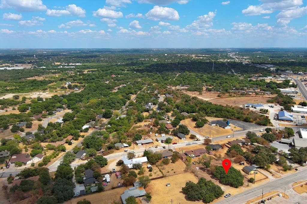 1514 W Bankhead Highway, Weatherford, TX 76086 1514 W Bankhead Highway, Weatherford, TX 76086