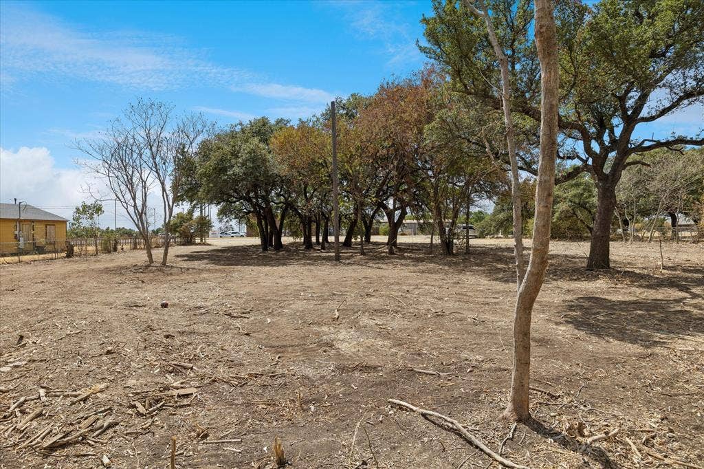 1514 W Bankhead Highway, Weatherford, TX 76086 1514 W Bankhead Highway, Weatherford, TX 76086