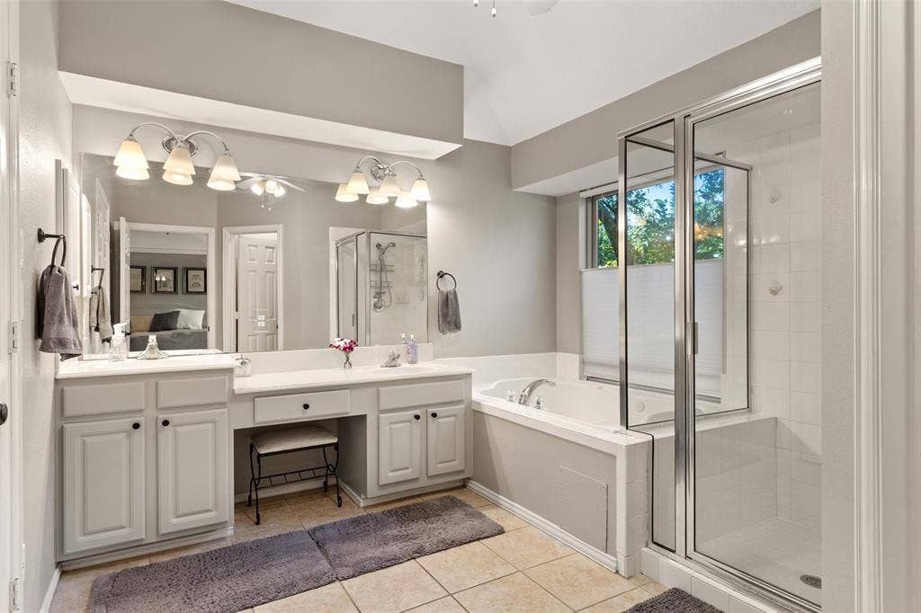 2904 Meadow Glen Drive, McKinney, TX 75072 2904 Meadow Glen Drive, McKinney, TX 75072