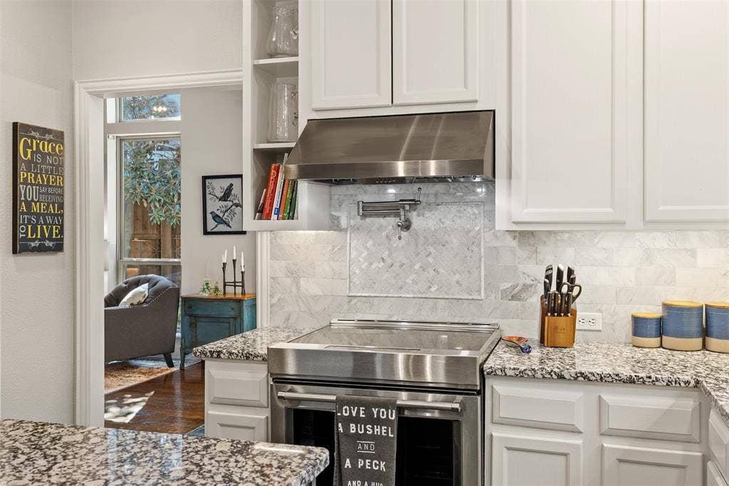2904 Meadow Glen Drive, McKinney, TX 75072 2904 Meadow Glen Drive, McKinney, TX 75072