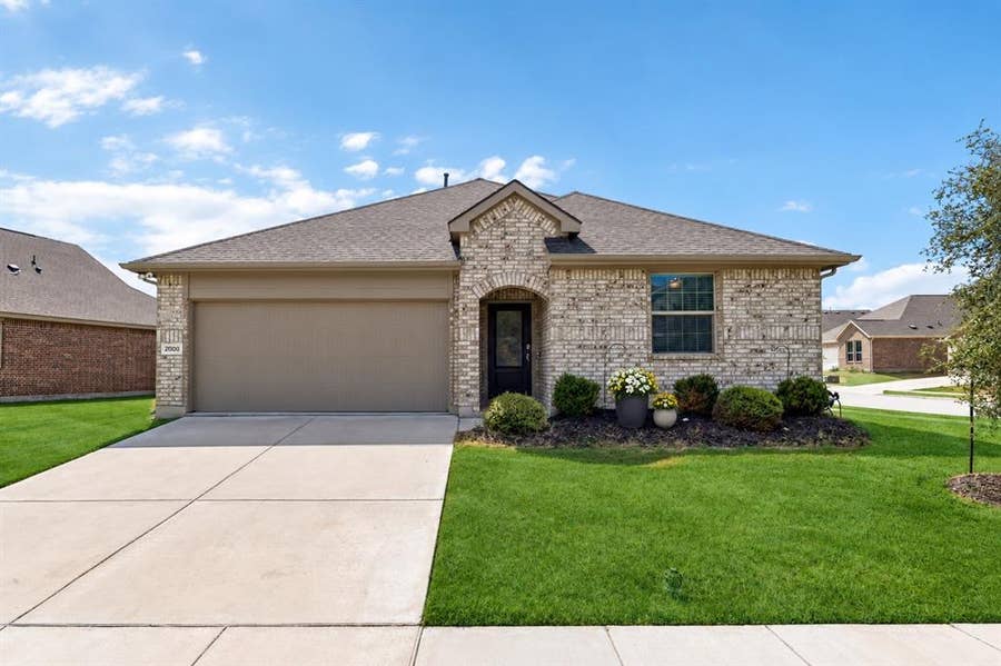 Property photo for 2000 Angus Drive, Little Elm, TX