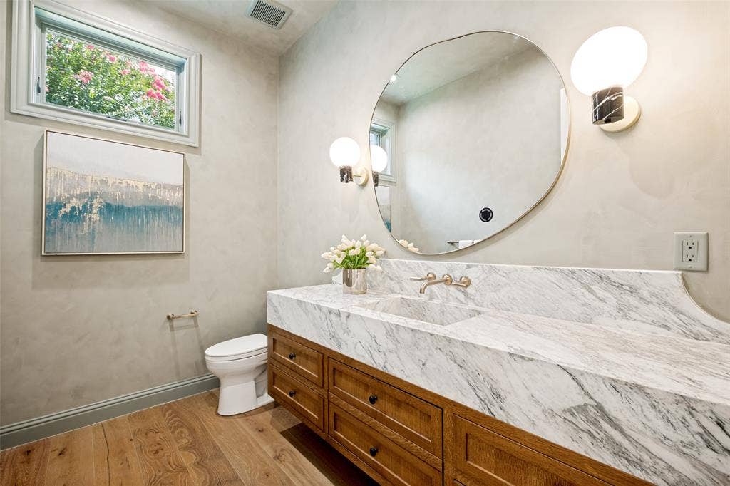 12129 Marbrook Drive, Dallas, TX 75230 12129 Marbrook Drive, Dallas, TX 75230
