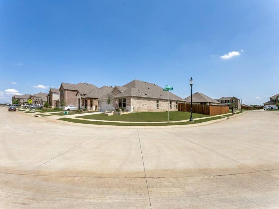 Property photo for 9704 Autumn Leaves Lane, Aubrey, TX
