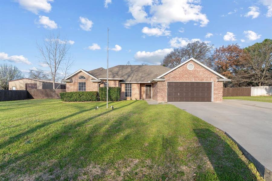 Property photo for 2013 Wood Trail, Azle, TX