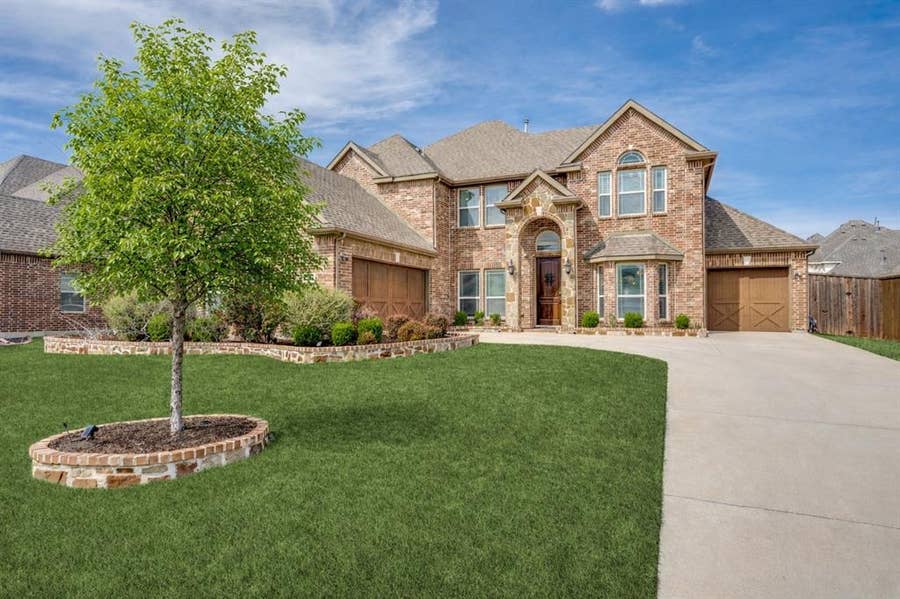 Property photo for 201 Kingsbury Lane, Prosper, TX