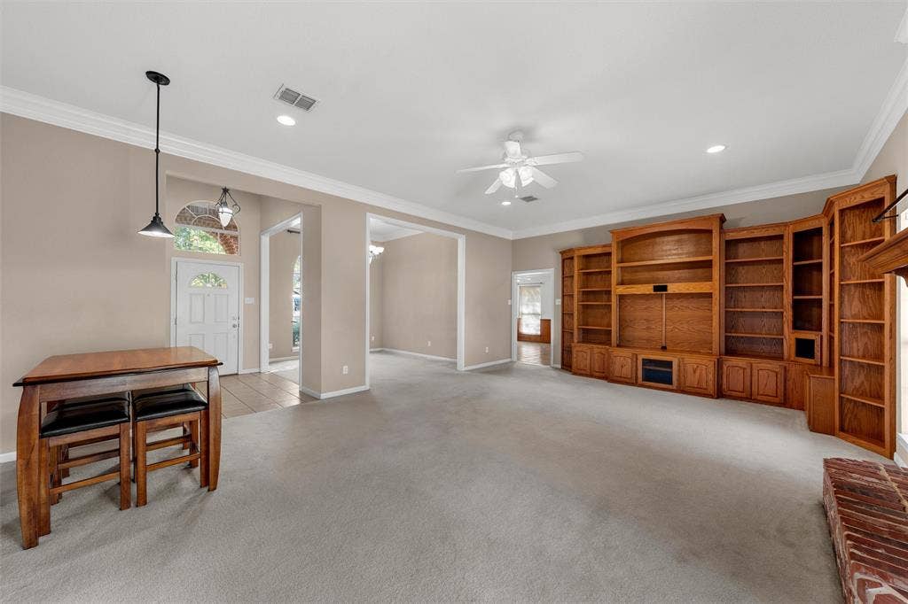 1223 Oakmanor Circle, Hewitt, TX 76643 1223 Oakmanor Circle, Hewitt, TX 76643