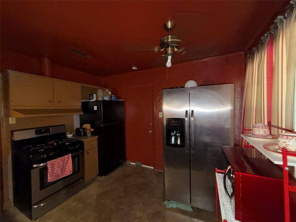 902 Belvedere Drive, Henderson, TX 75652 902 Belvedere Drive, Henderson, TX 75652