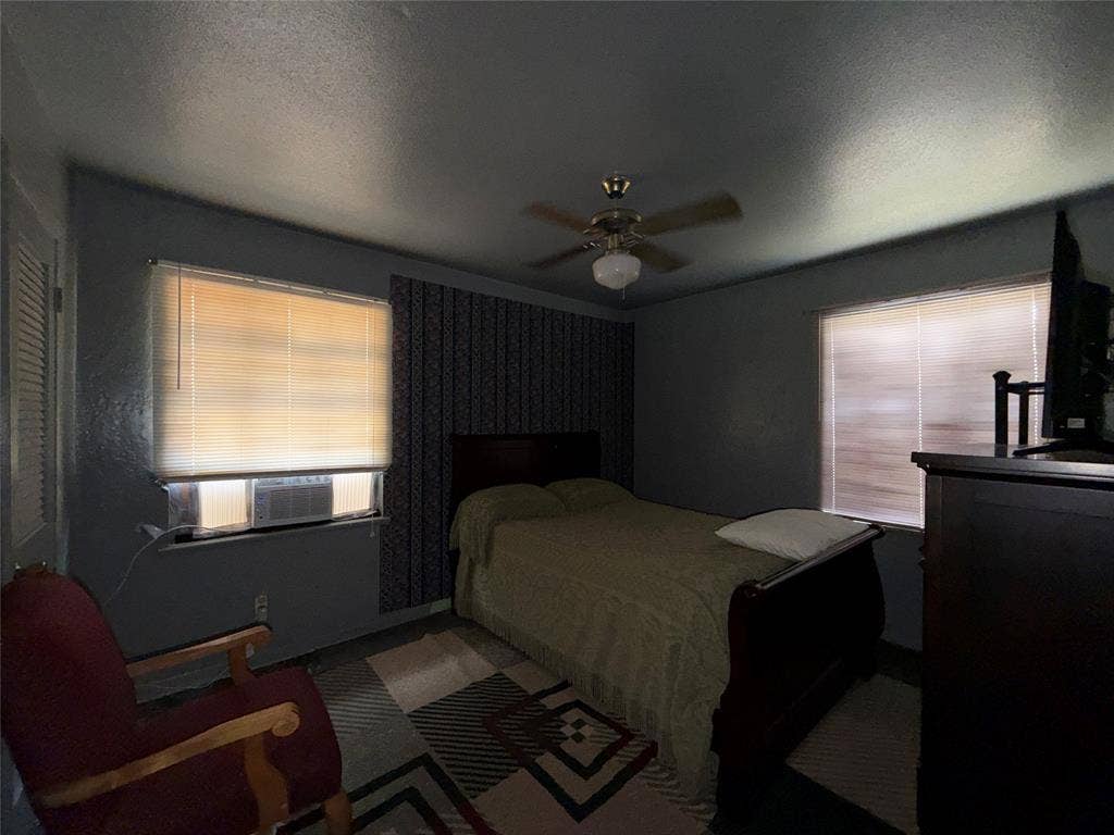 902 Belvedere Drive, Henderson, TX 75652 902 Belvedere Drive, Henderson, TX 75652