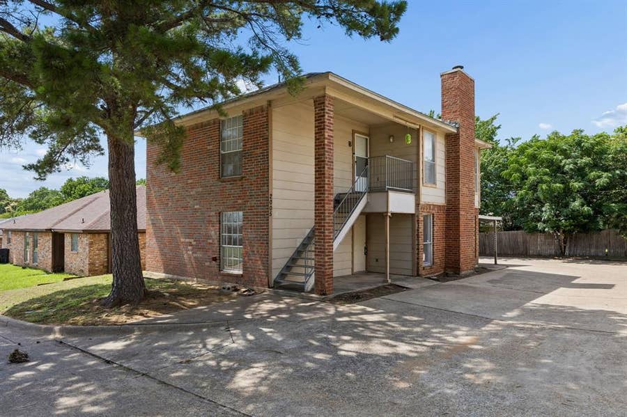 Property photo for 2005 Minnie Drive, #1B, Arlington, TX