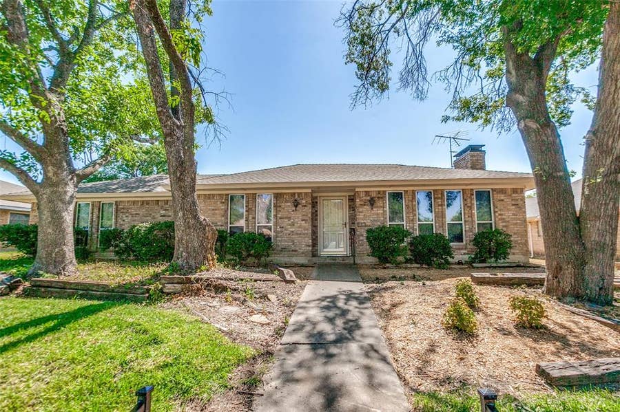 Property photo for 2538 Parkhaven Drive, Plano, TX