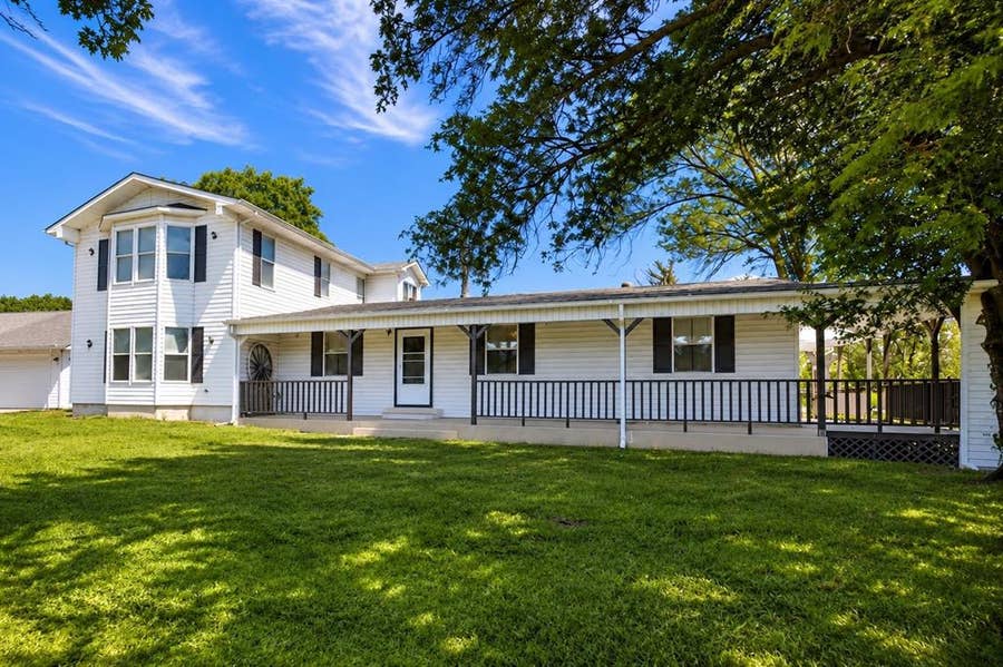 Property photo for 958 State Highway 24, Campbell, TX