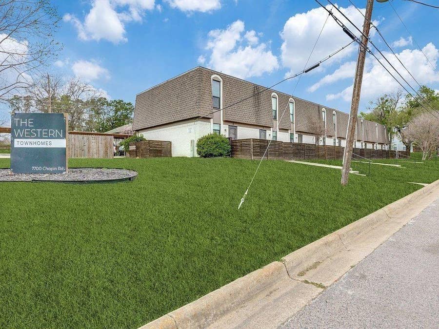 Property photo for 7700 Chapin Road, #4, Fort Worth, TX
