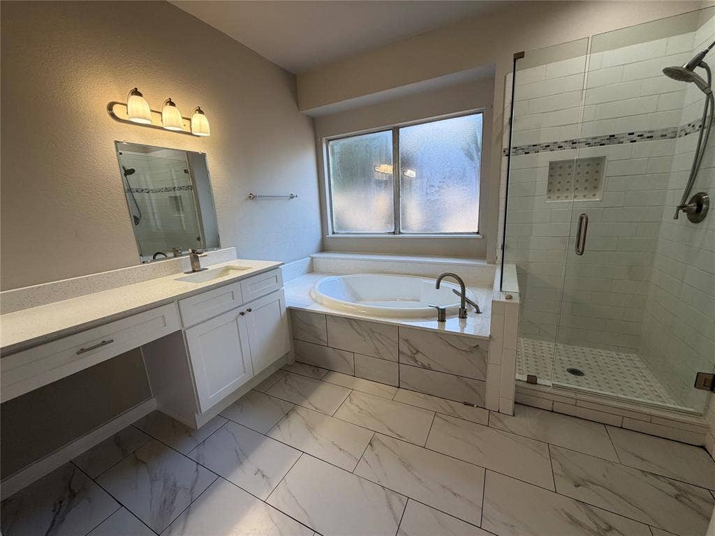 2300 Brooklake Street W, Denton, TX 76207 2300 Brooklake Street W, Denton, TX 76207