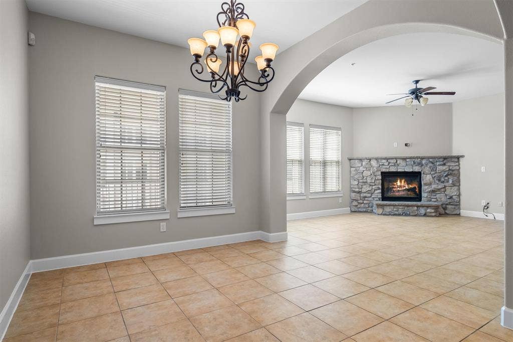 555 Via Amalfi, #312, Irving, TX 75039 555 Via Amalfi, #312, Irving, TX 75039