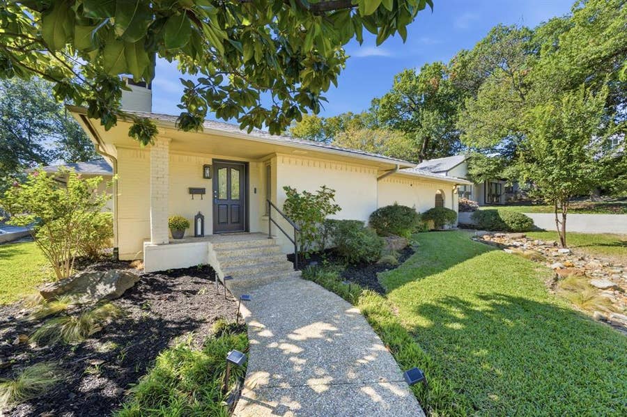 Property photo for 2223 Loving Avenue, Dallas, TX