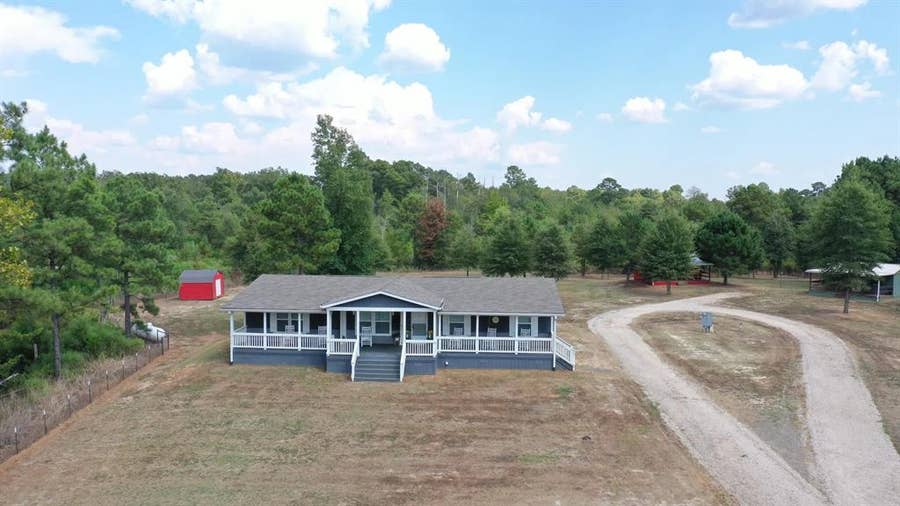 Property photo for 2924 Us-59, Jefferson, TX