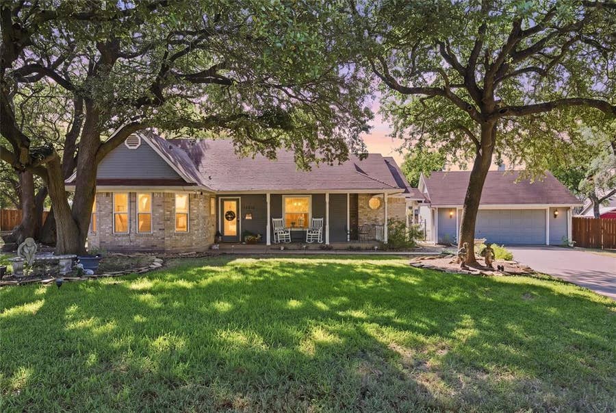 Property photo for 14212 Wagner Drive, Woodway, TX