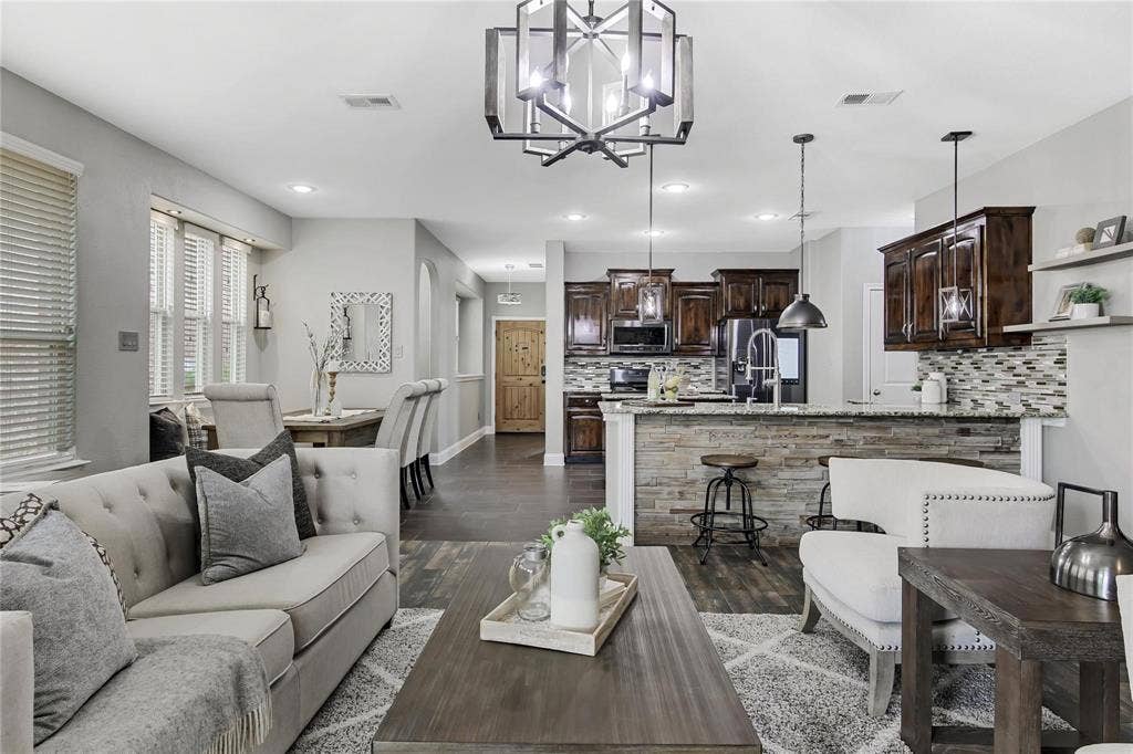 1708 Cole Lane, Argyle, TX 76226
