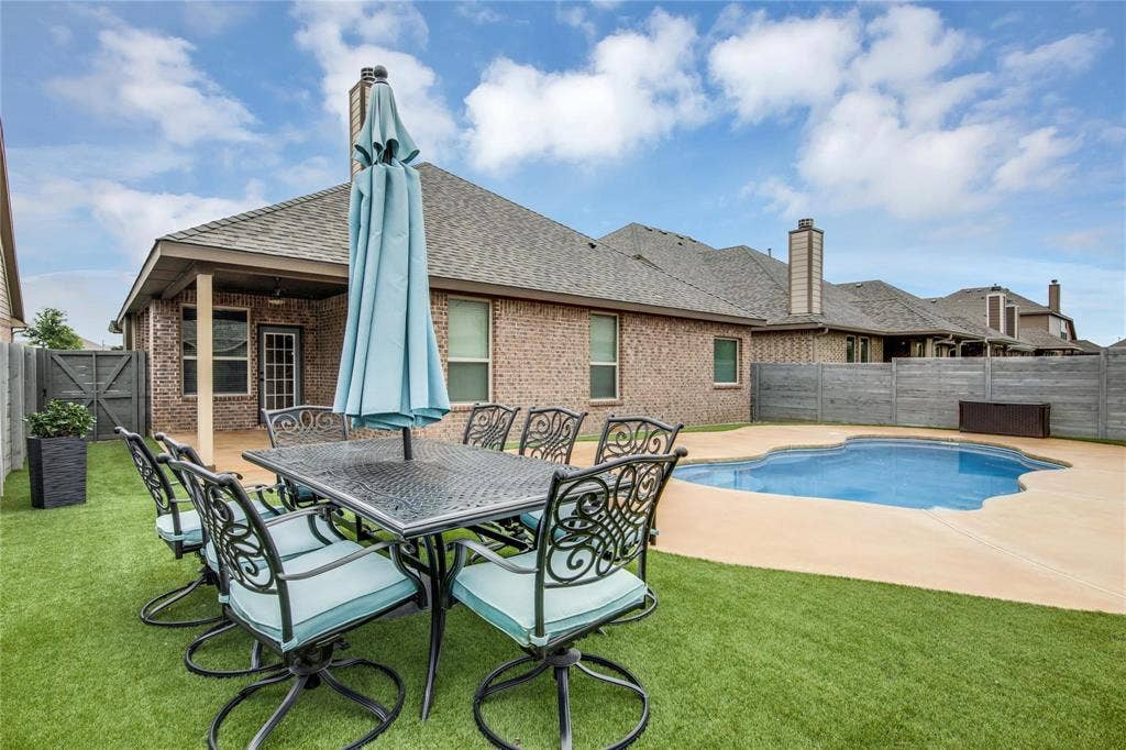 1708 Cole Lane, Argyle, TX 76226
