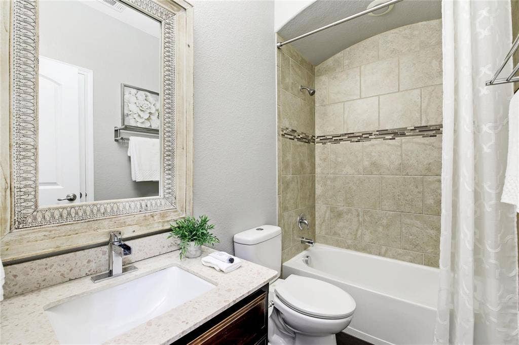 1708 Cole Lane, Argyle, TX 76226