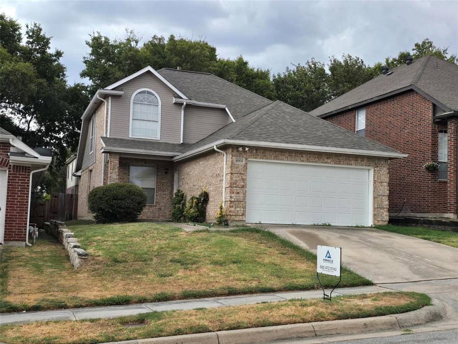 Property photo for 4904 Lodgepole Lane, Fort Worth, TX