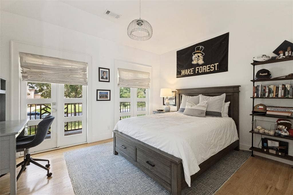 8350 Santa Clara Drive, Dallas, TX 75218 8350 Santa Clara Drive, Dallas, TX 75218