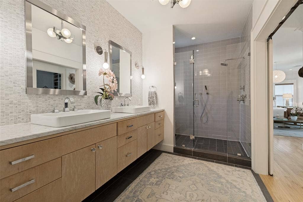 8350 Santa Clara Drive, Dallas, TX 75218 8350 Santa Clara Drive, Dallas, TX 75218