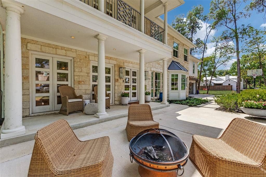 8350 Santa Clara Drive, Dallas, TX 75218 8350 Santa Clara Drive, Dallas, TX 75218