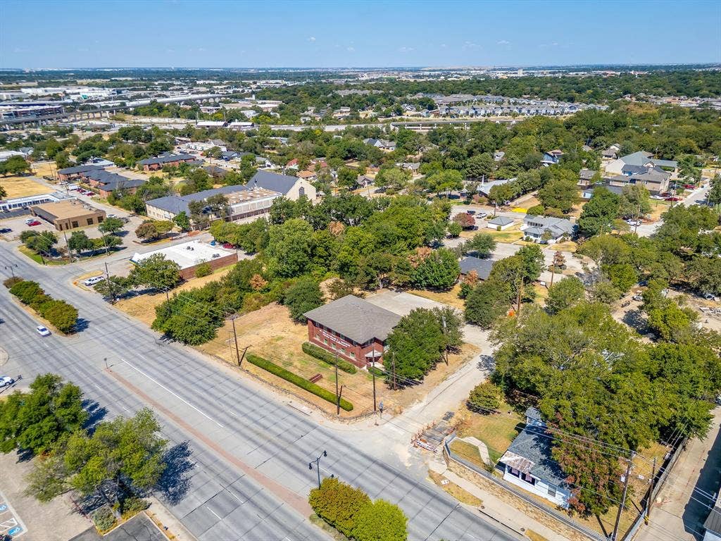 1415 E Belt Line Road, Carrollton, TX 75006 Additional content