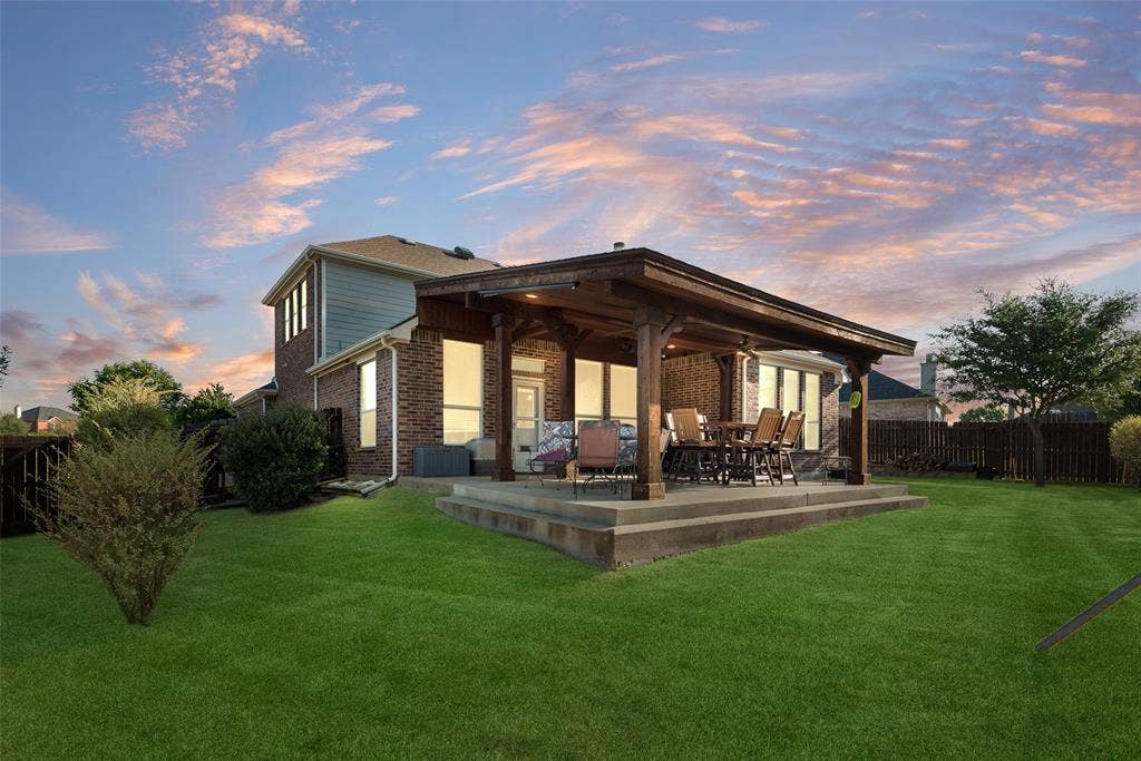 910 Elk Horn Drive, Midlothian, TX 76065 910 Elk Horn Drive, Midlothian, TX 76065