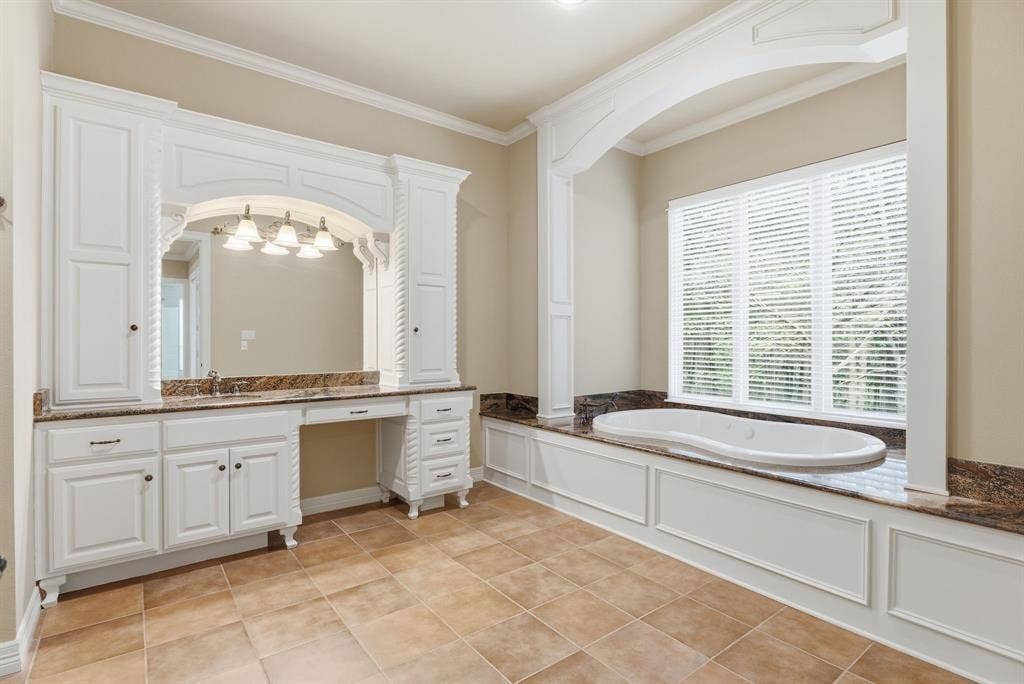 3814 Brighton Creek Circle, Tyler, TX 75707 3814 Brighton Creek Circle, Tyler, TX 75707