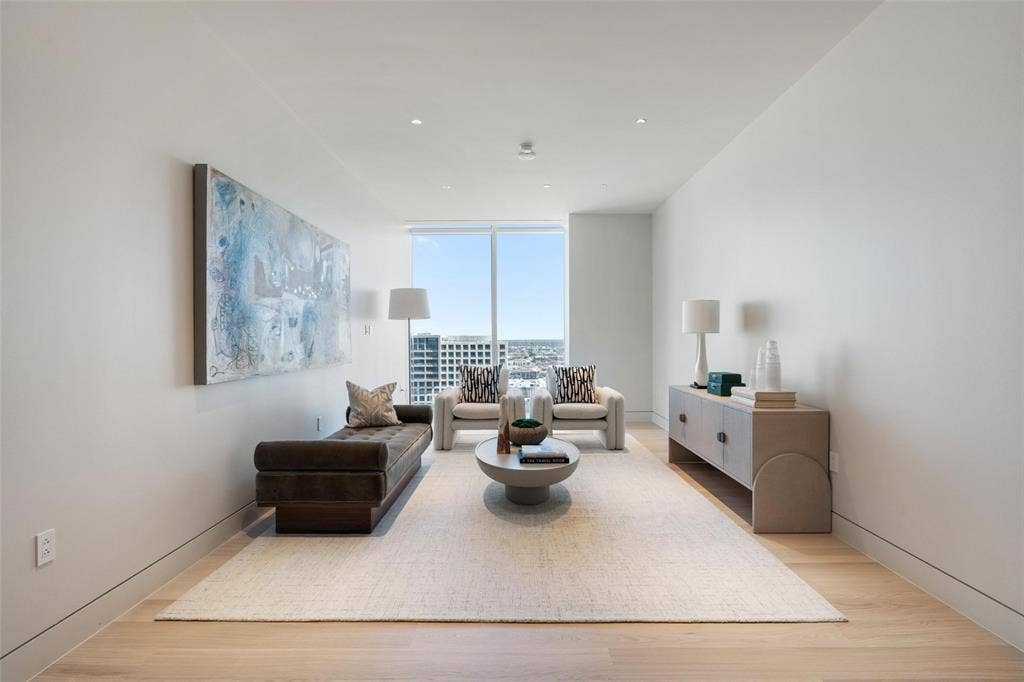 1747 Leonard Street, #2401, Dallas, TX 75201 Living Room 2