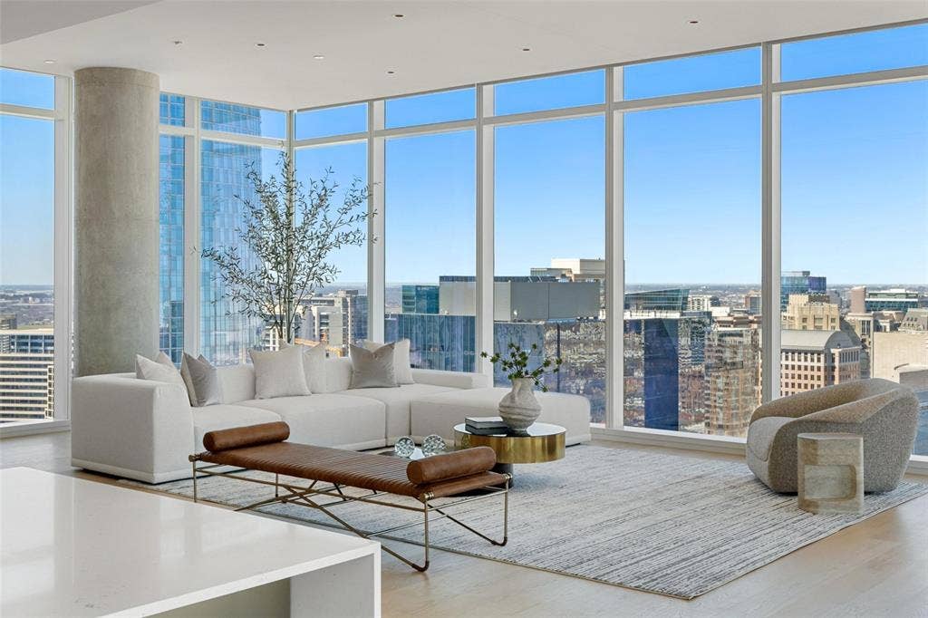1747 Leonard Street, #2401, Dallas, TX 75201 1747 Leonard Street, #2401, Dallas, TX 75201