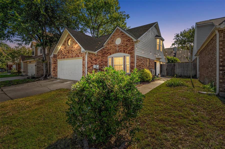 Property photo for 2054 Wanderlust Drive, Lewisville, TX
